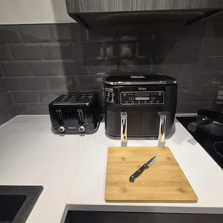 The Cotswold Escape Apartament Bradford (West Yorkshire)