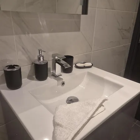 The Cotswold Escape Apartament Bradford (West Yorkshire)