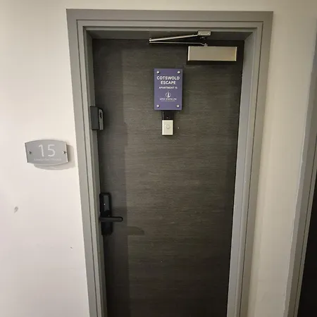 The Cotswold Escape Apartament *